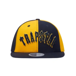 Cappello Trapstar Irongate ad arco aderente – Blu scuro/Giallo